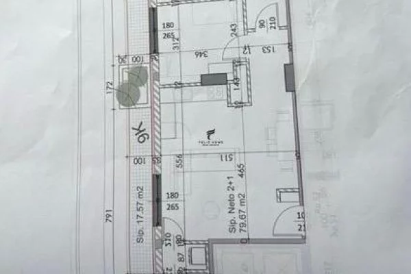 Shtepi ne shitje Apartament ne Tirane, 2+1, Mobilimi Bosh, pa mobiluar, Pagesa 172,000  Euro.