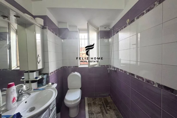 Shtepi me qera Apartament ne Tirane, 2+1, Mobilimi E mobiluar, Pagesa 600  Euro.