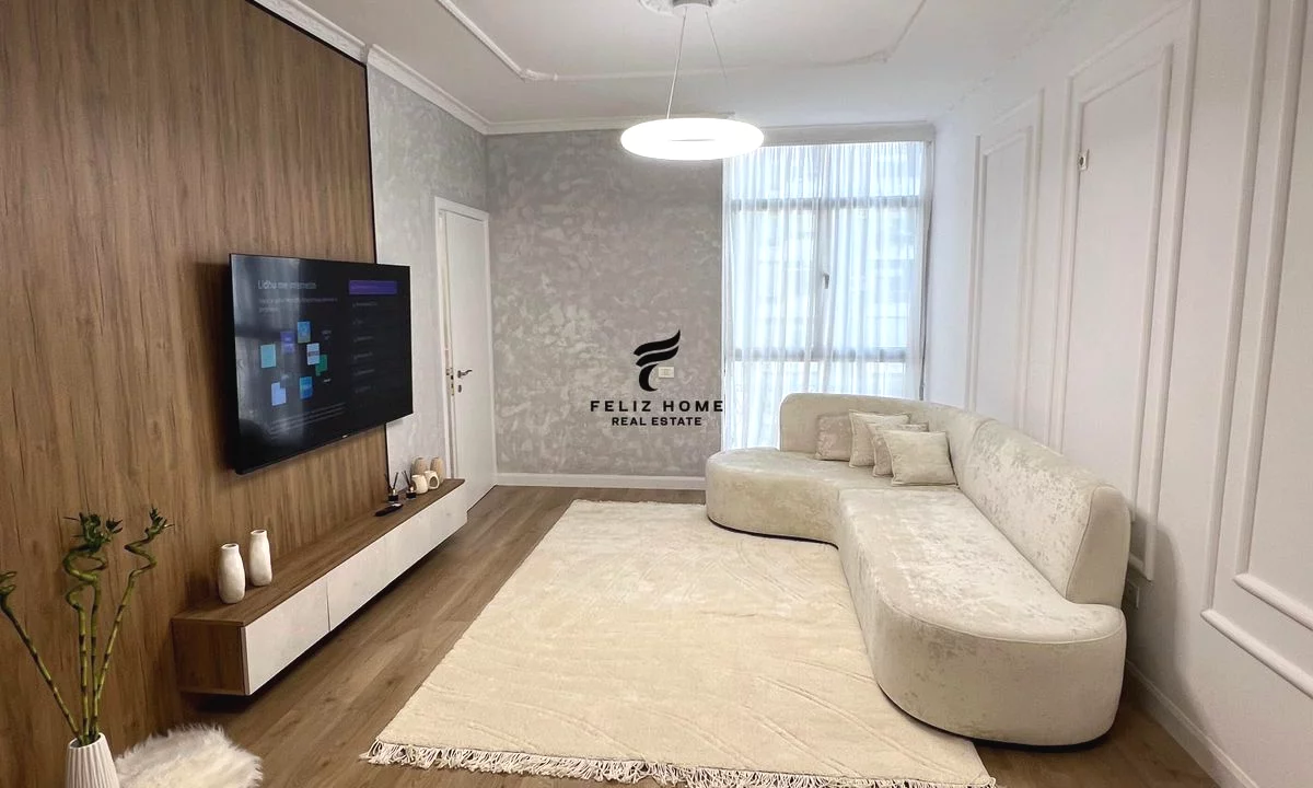 Shtepi ne shitje Apartament ne Tirane, 2+1, Mobilimi E mobiluar, Pagesa 173,000  Euro.