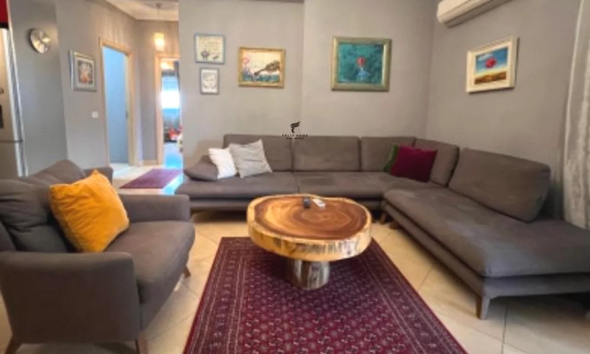 Shtepi me qera Apartament ne Tirane, 2+1, Mobilimi E mobiluar, Pagesa 60,000  Leke.