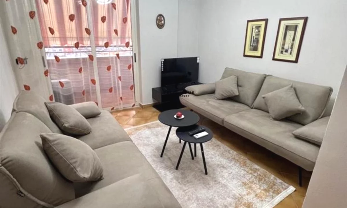 Shtepi me qera Apartament ne Tirane, 1+1, Mobilimi E mobiluar, Pagesa 65,000  Leke.