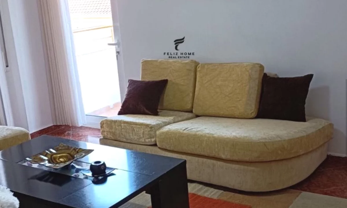 Shtepi me qera Apartament ne Tirane, 2+1, Mobilimi E mobiluar, Pagesa 50,000  Leke.