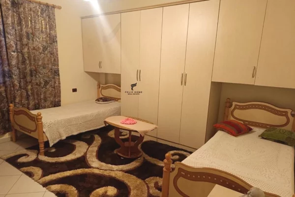 Shtepi me qera Apartament ne Tirane, 2+1, Mobilimi E mobiluar, Pagesa 60,000  Leke.