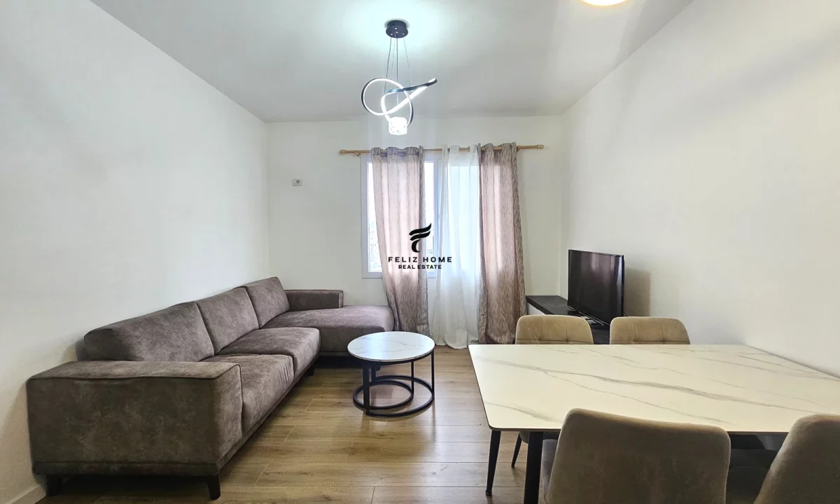 Shtepi me qera Apartament ne Tirane, 2+1, Mobilimi E mobiluar, Pagesa 700  Euro.
