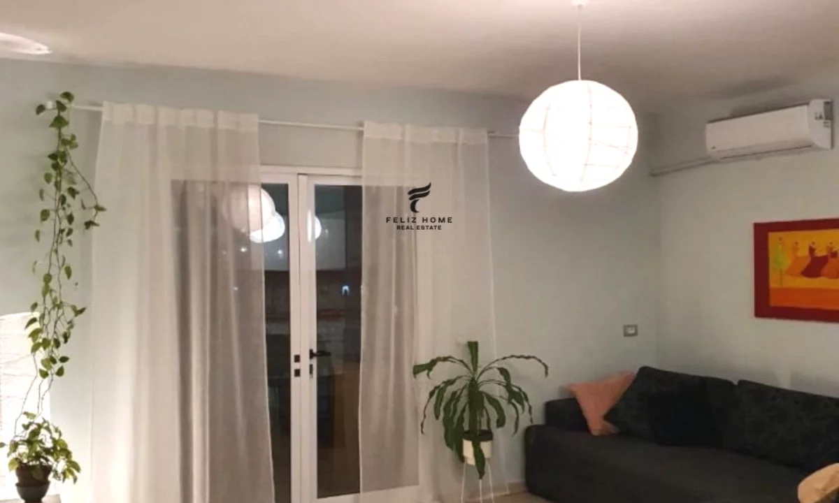 Shtepi me qera Apartament ne Tirane, 2+1, Mobilimi E mobiluar, Pagesa 55,000  Leke.