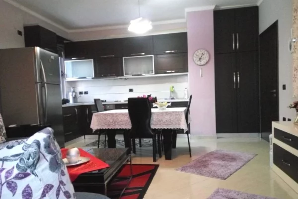 Casa in vendita 1+1 a Tirana - 108,000 Euro