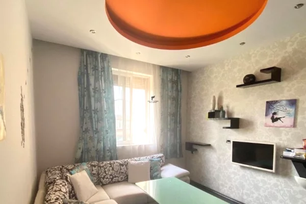 Shtepi me qera Apartament ne Tirane, 1+1, Mobilimi E mobiluar, Pagesa 500  Euro.