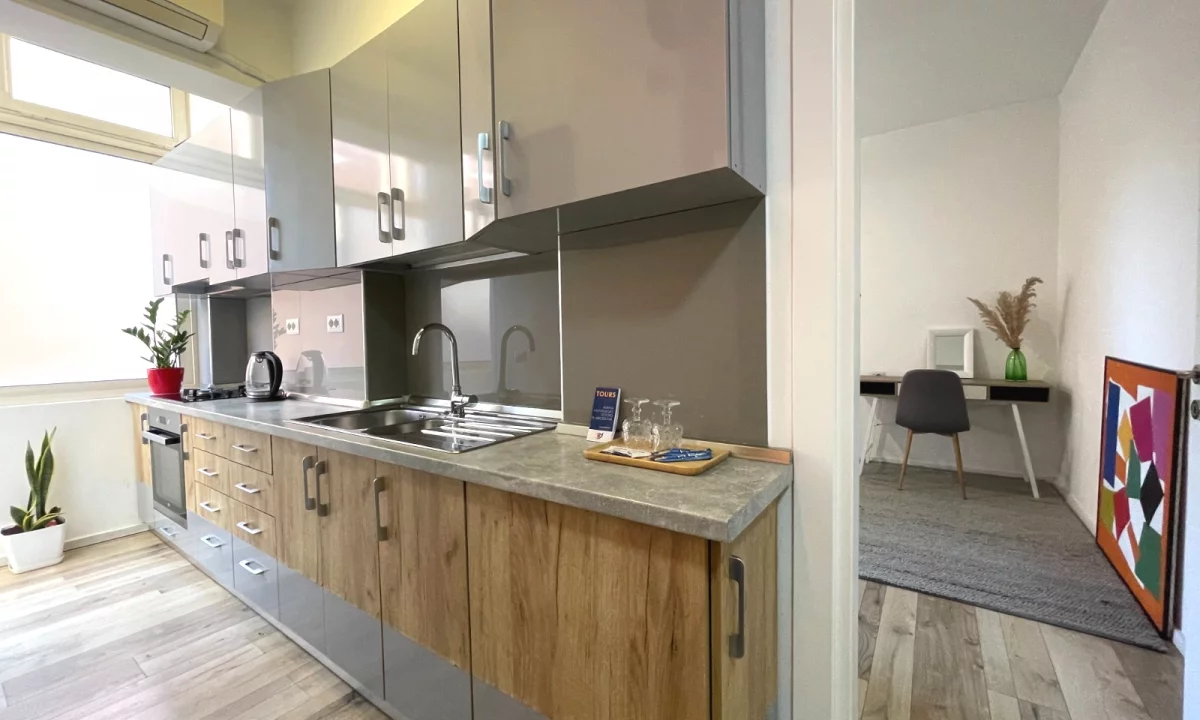 Shtepi me qera Apartament ne Tirane, 1+1, Mobilimi E mobiluar, Pagesa 600  Euro.