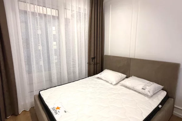 Shtepi me qera Apartament ne Tirane, 1+1, Mobilimi E mobiluar, Pagesa 550  Euro.