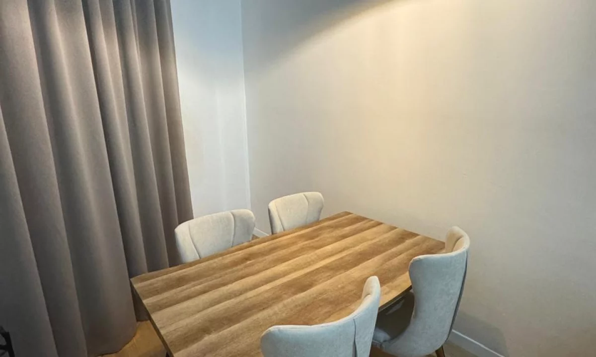 Shtepi me qera Apartament ne Tirane, 1+1, Mobilimi E mobiluar, Pagesa 70,000  Leke.