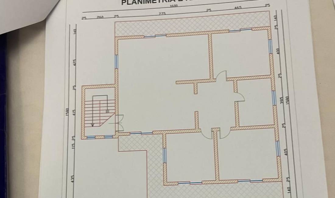 Apartament 209 m2 e pershtatshme per zyra klinika etj....