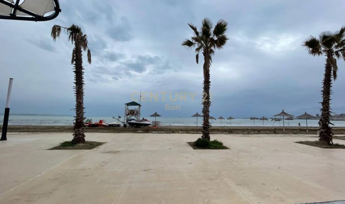 Ambient Komercial Vije e Pare per Qira ne Plazh, Durres! 1000euro