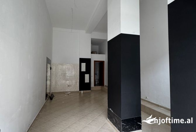 Business Property in Sale 1+1 in Tirana - 70,000 Euro