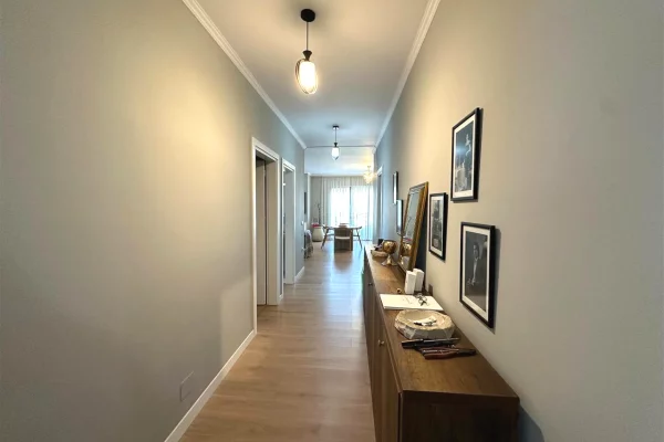 Appartamento in affitto a Tirana 2+1, Arredato