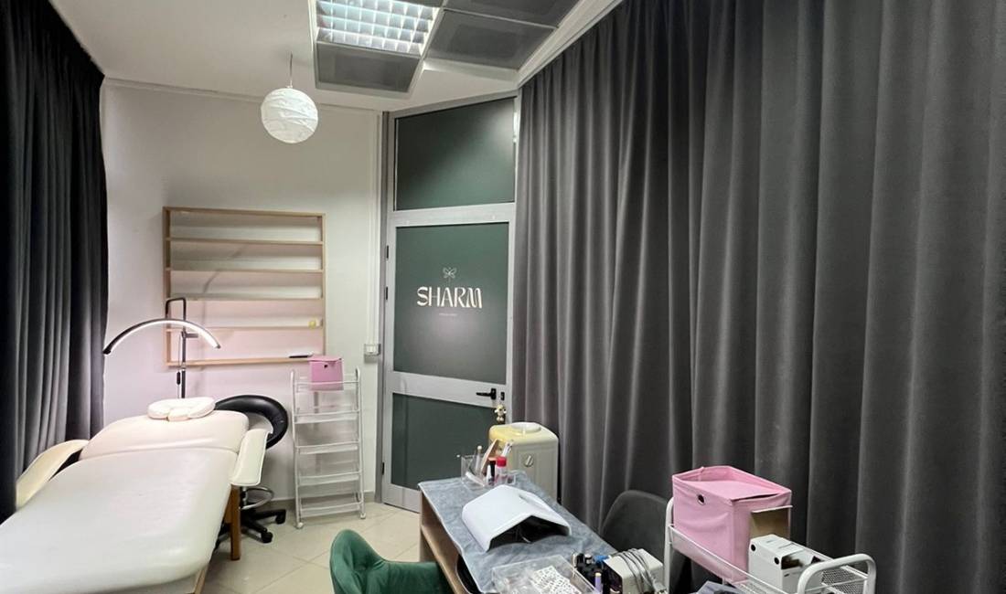 SHITET BIZNESI OKAZION!! SALLON PER THONJ DHE QERPIKE