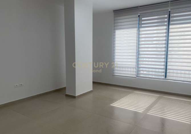 Business Property in Sale 3+1 in Tirana - 280,000 Euro