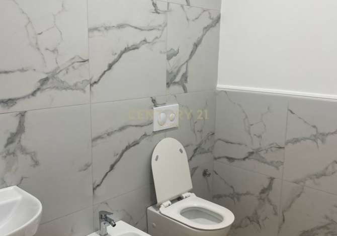 Ambjent zyre per shitje tek Oxhaku