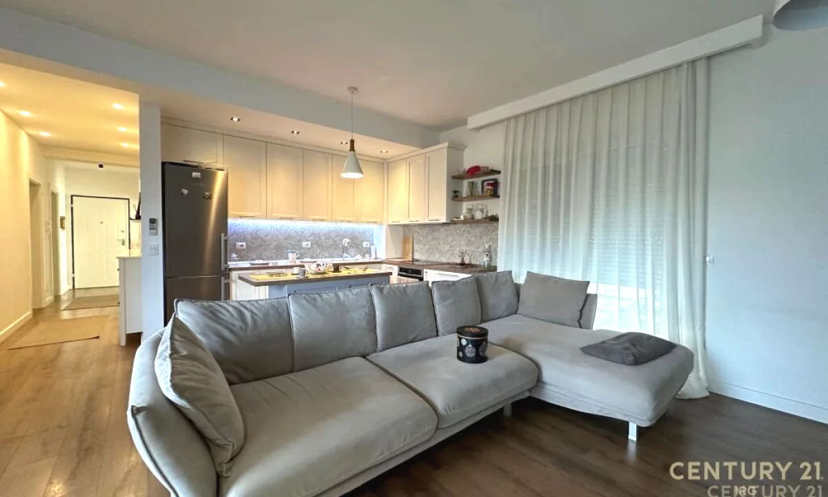 Apartment for sale in Tirana 3+1, Furnished