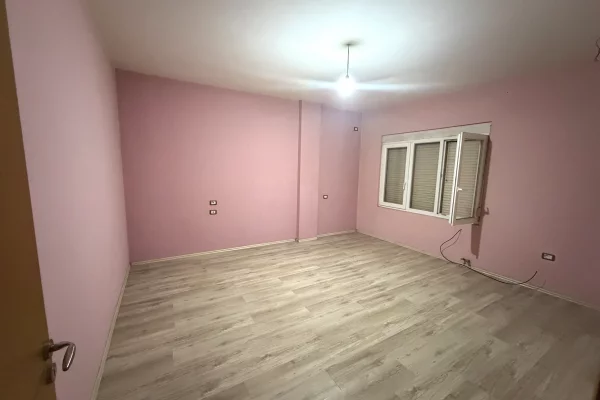 Appartamento in vendita a Tirana 3+1, Arredato