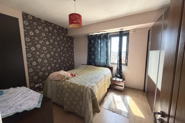Shtepi me qera Apartament ne Tirane, 2+1, Mobilimi E mobiluar, Pagesa 55,000  Leke.