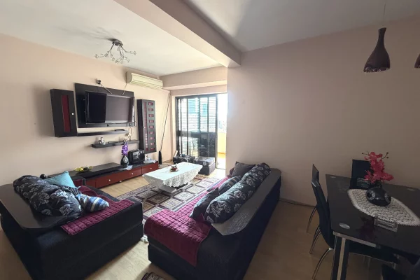 🏡✨ Jepet me Qira Apartament 2+1 – Selvia, Tiranë 📍