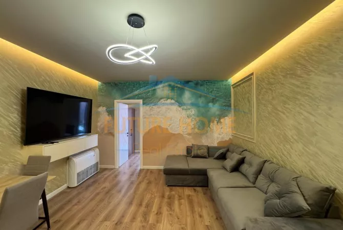 Shtepi ne shitje Apartament ne Tirane, 2+1, Mobilimi E mobiluar, Pagesa 210,000  Euro.