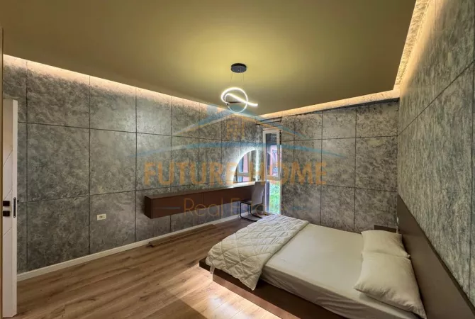Shtepi ne shitje Apartament ne Tirane, 2+1, Mobilimi E mobiluar, Pagesa 210,000  Euro.