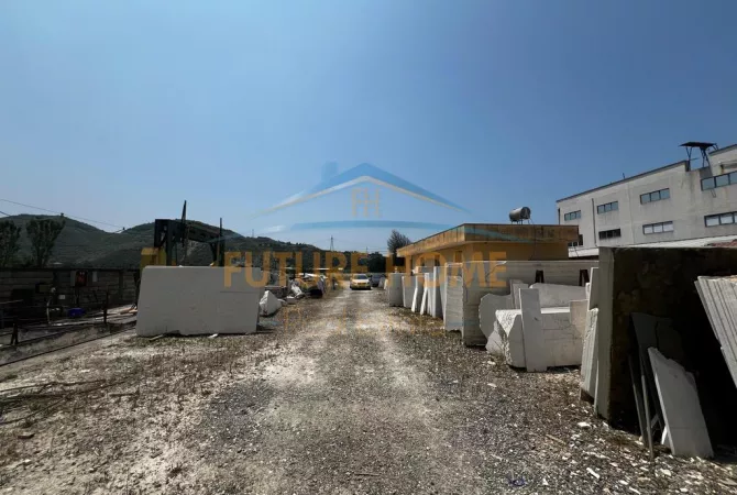 Shitet, Truall, Vaqarr