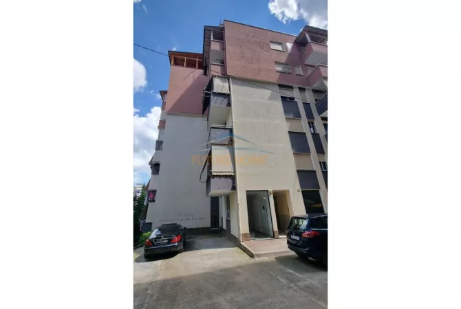 Business Property in Sale 3+1 in Tirana - 32,000 Euro