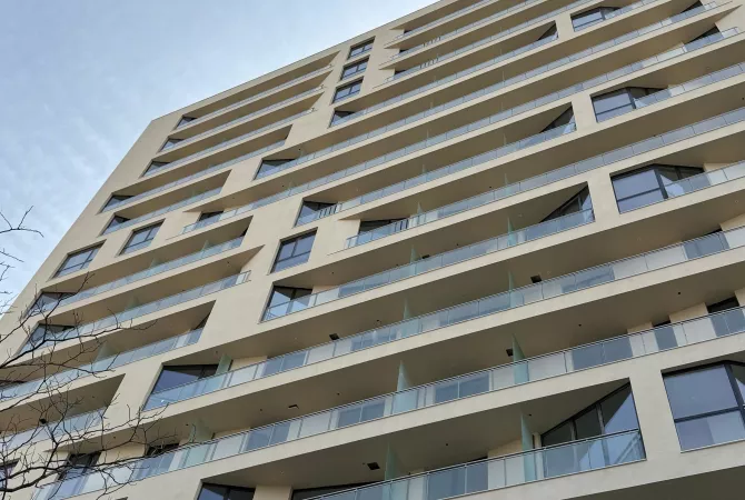 Qera , Ambient Biznesi, Rruga "Mine Peza" , Tiranë!