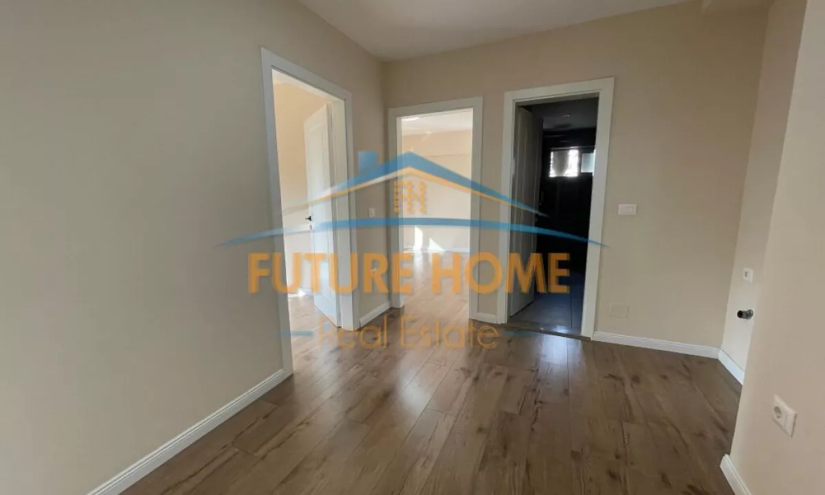 Qera , Zyra, Qender , Tirane!