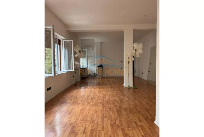 Qera, Zyra, Bllok, Tirane!