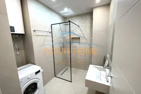 Shtepi me qera Apartament ne Tirane, 2+1, Mobilimi E mobiluar, Pagesa 800  Euro.