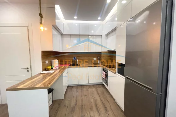 Apartment for sale in Tirana 2+1, Furnished