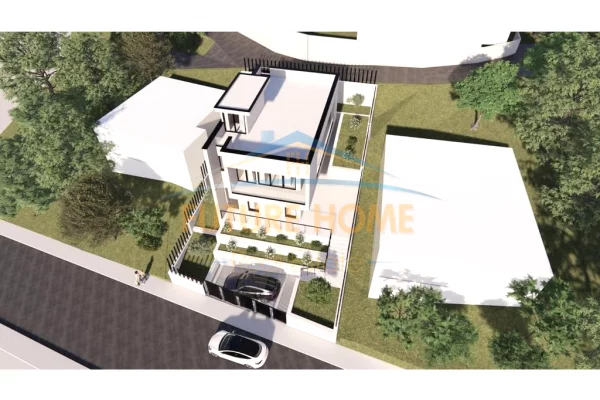 Truall ose Toke ne Tirane - 200,000 Euro