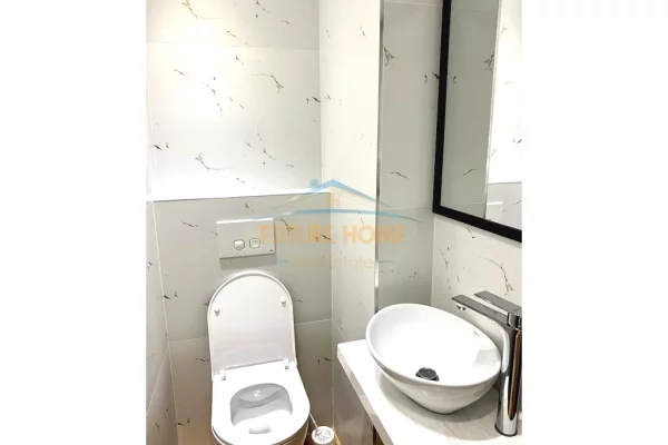 Shtepi ne shitje Apartament ne Tirane, 2+1, Mobilimi E mobiluar, Pagesa 148,000  Euro.