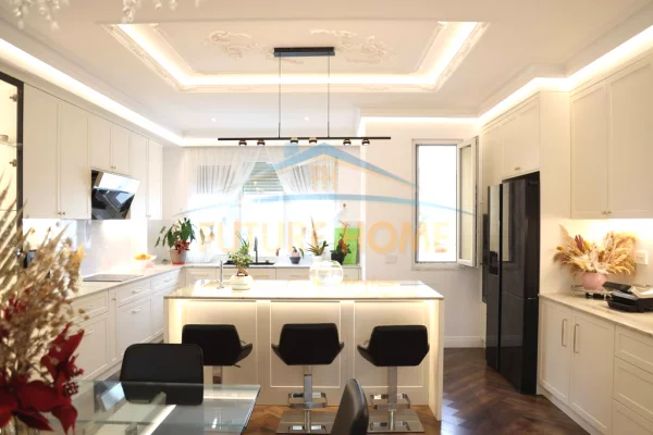 Apartment for sale in Tirana 4+1, Furnished