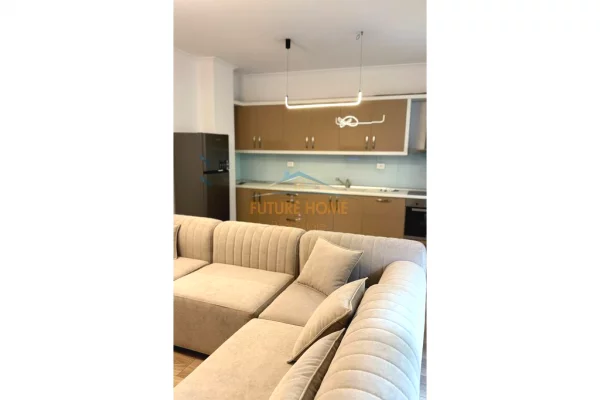 Shtepi me qera Apartament ne Tirane, 2+1, Mobilimi E mobiluar, Pagesa 800  Euro.