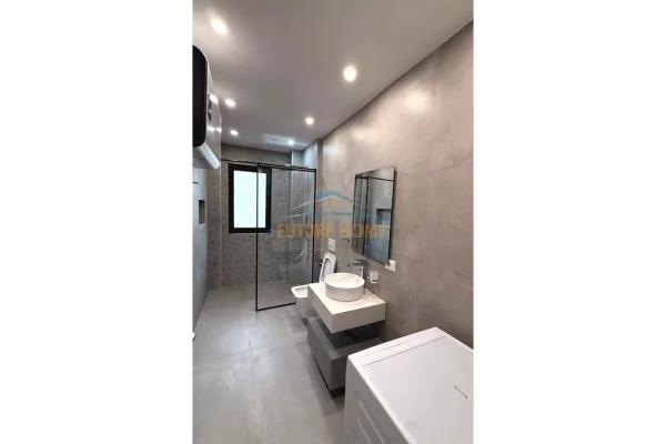 Shtepi me qera Apartament ne Tirane, 2+1, Mobilimi E mobiluar, Pagesa 800  Euro.