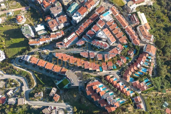 Shtepi ne shitje 1+1 ne Tirane - 130,000 Euro