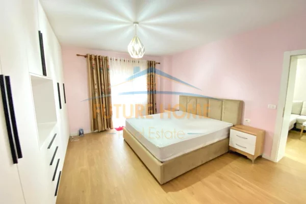 Appartamento in affitto a Tirana 1+1, Arredato