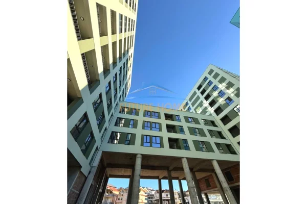 Shtepi ne shitje Apartament ne Tirane, 1+1, Mobilimi Bosh, pa mobiluar, Pagesa 133,000  Euro.