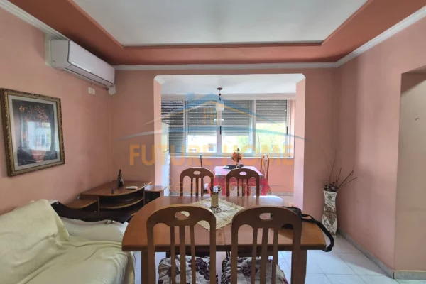 Shtepi me qera Apartament ne Tirane, 1+1, Mobilimi E mobiluar, Pagesa 470  Euro.