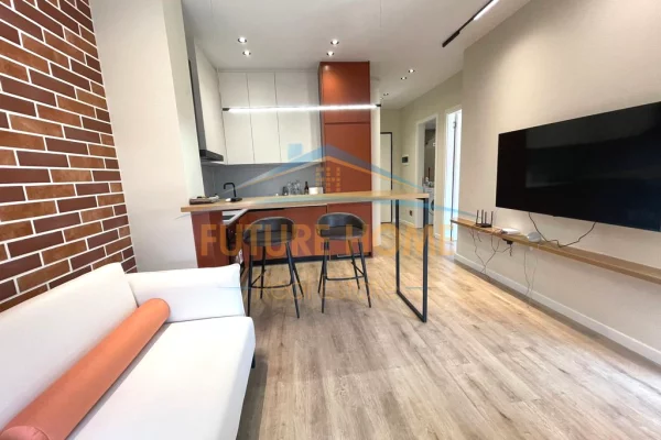 Qera, Apartament 1+1+Post Parkim, Bulevardi i Ri, Tiranë.