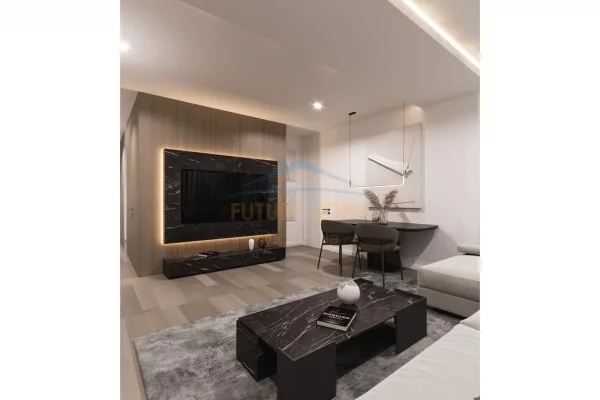 Shitet, Apartament 1+1, Komuna e Parisit