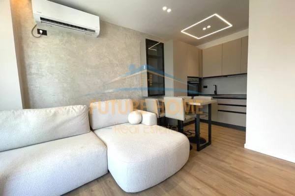 Shtepi ne shitje Apartament ne Tirane, 2+1, Mobilimi E mobiluar, Pagesa 189,000  Euro.
