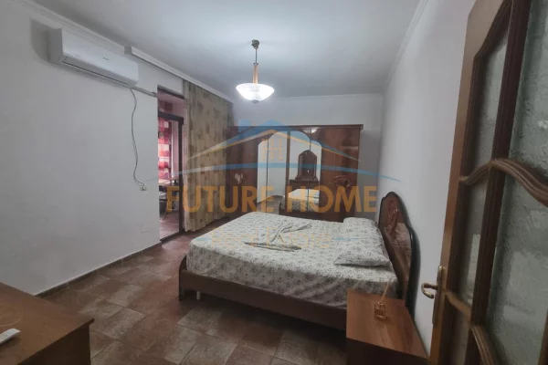 Shtepi me qera Apartament ne Tirane, 2+1, Mobilimi E mobiluar, Pagesa 60,000  Leke.
