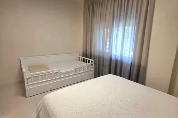 House for Sale Apartment in Durres, 1+1, Furniture Furnished, Payment 235,000  Euro.