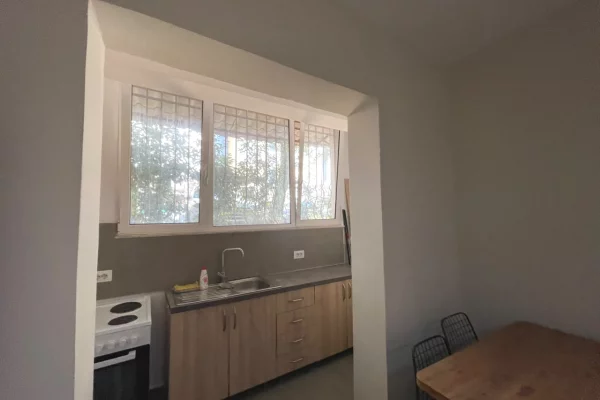 House for Sale Apartment in Tirana, 2+1, Furniture Furnished, Payment 135,000  Euro.