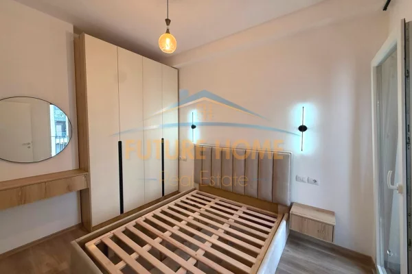 Shtepi me qera Apartament ne Tirane, 1+1, Mobilimi E mobiluar, Pagesa 550  Euro.